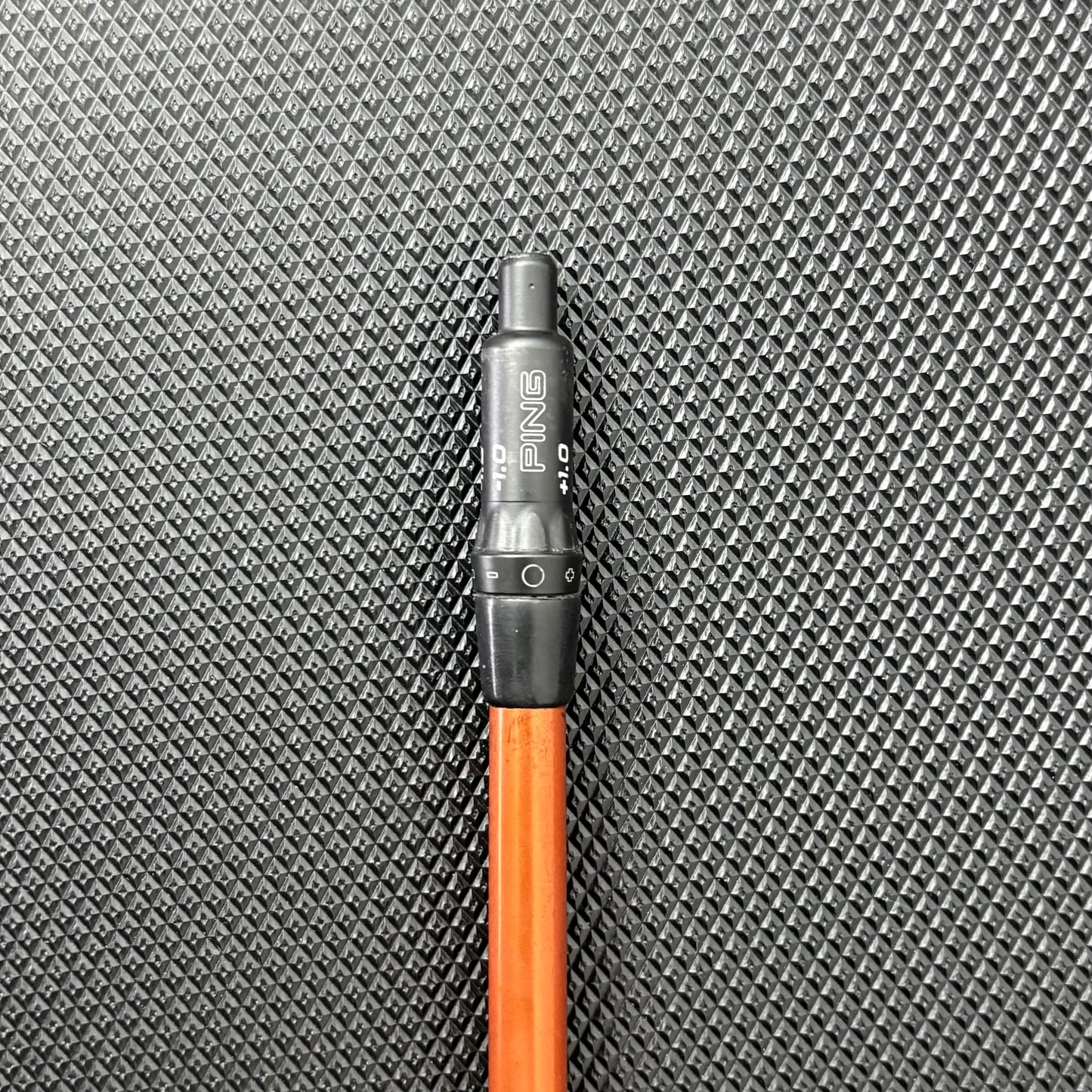 GRAPHITE DESIGN TOUR AD DI-7 X-STIFF WOOD SHAFT + PING TIP (40.5")