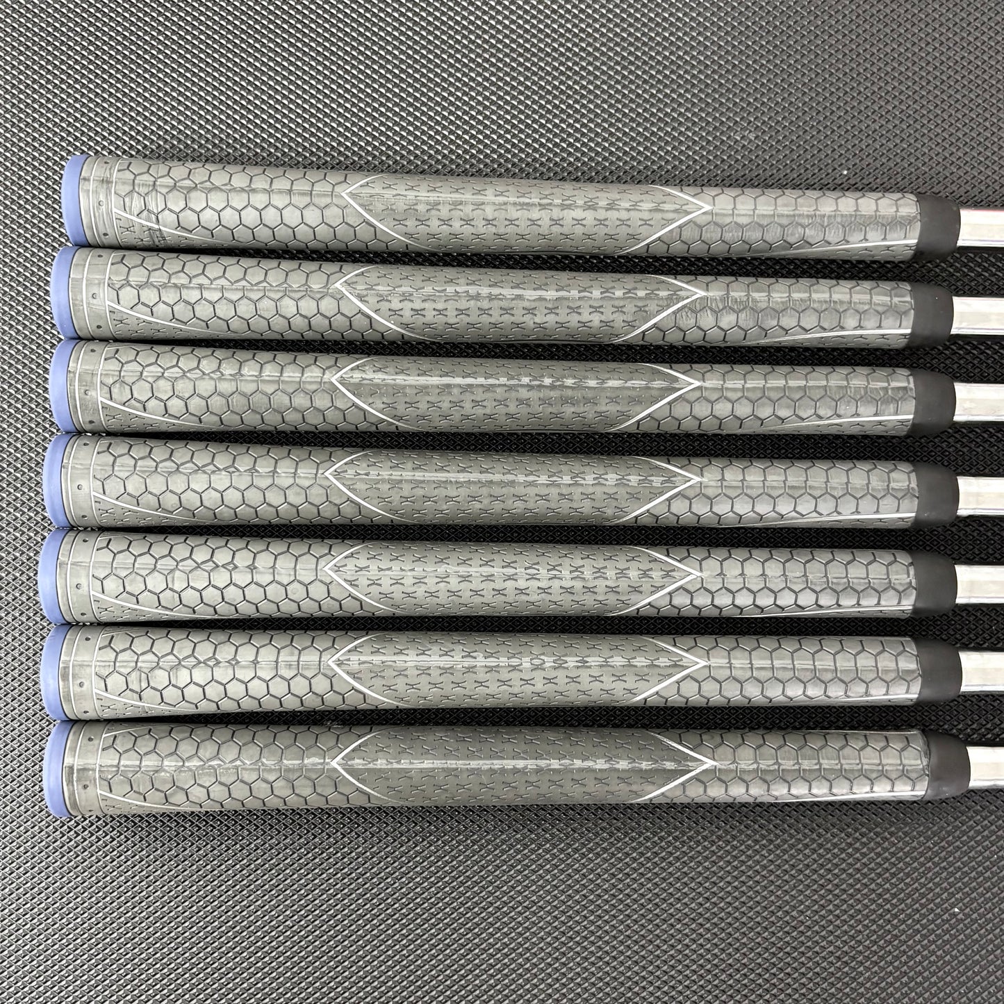 TAYLORMADE P770 2023 IRON SET