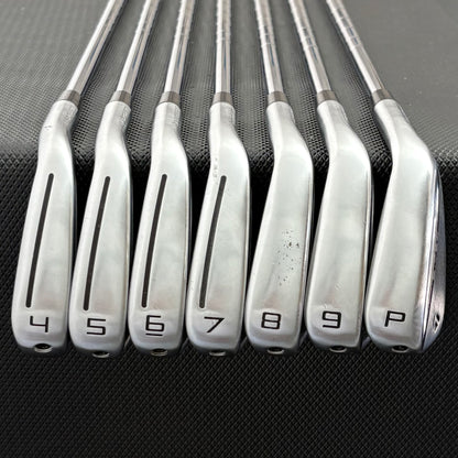TAYLORMADE P790 2025 IRON SET