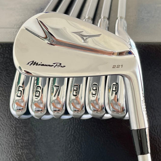 MIZUNO PRO 221 FORGED IRON SET