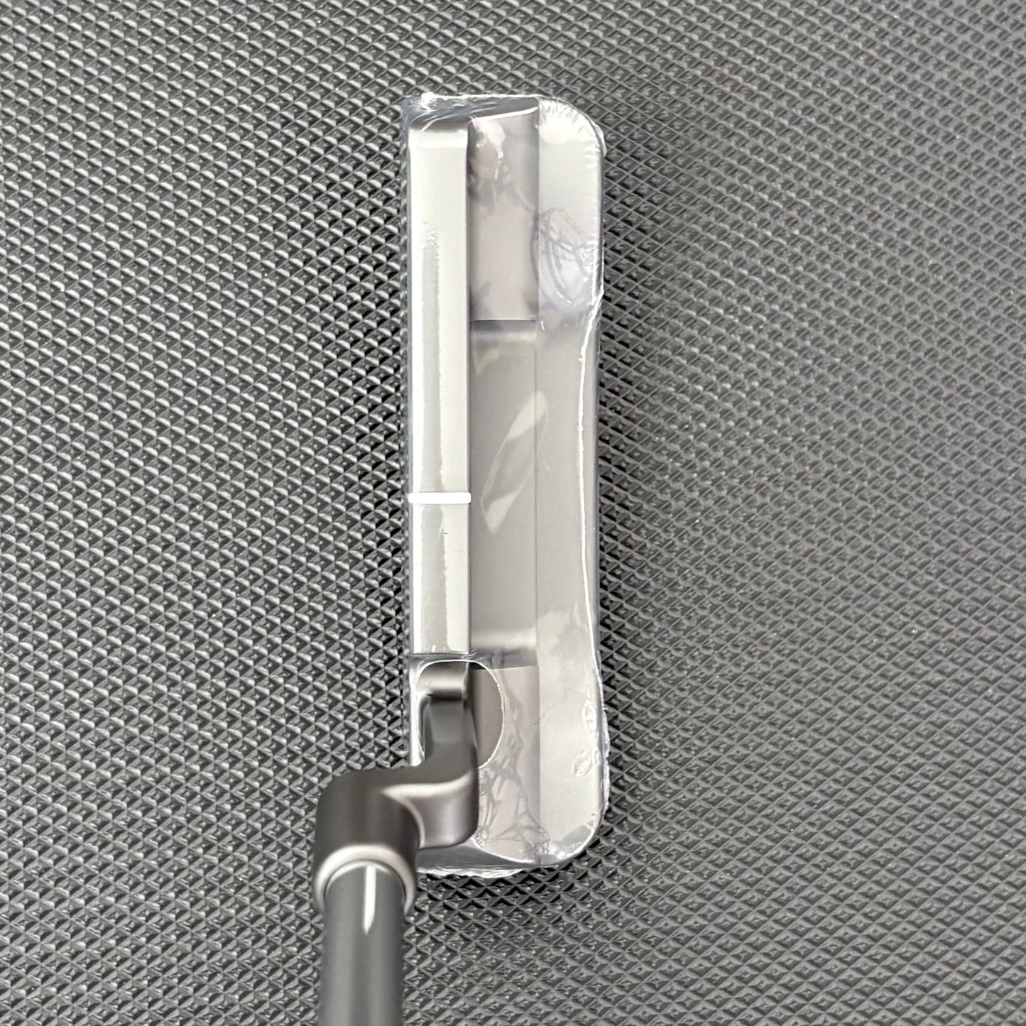 NEW ODYSSEY TOULON AI-ONE MADISON PUTTER (34") + HEADCOVER