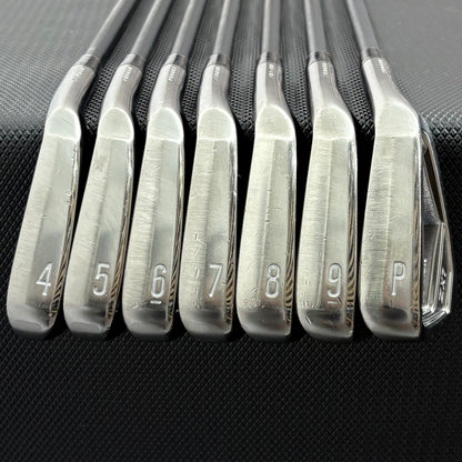 SRIXON ZX7 MKII BLACK CHROME IRON SET