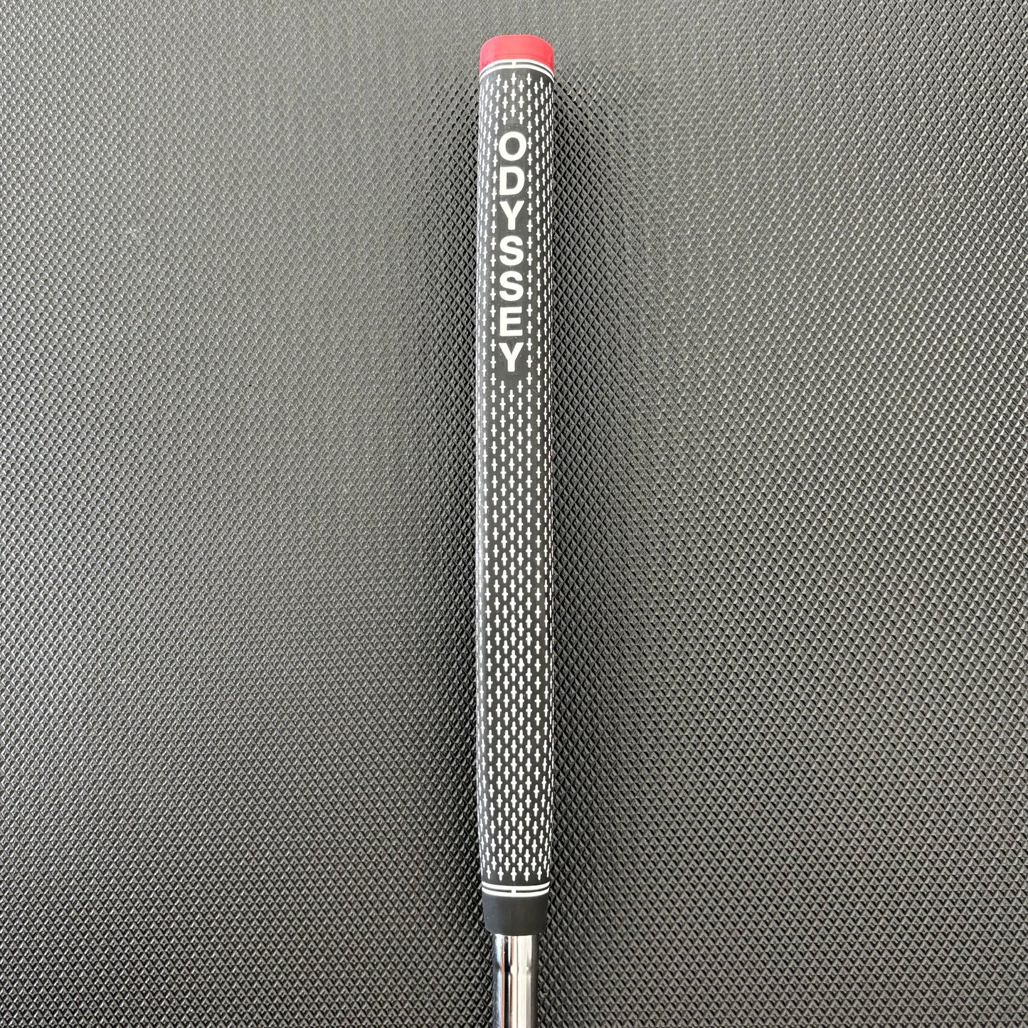 ODYSSEY WHITE HOT RX V-LINE FANG PUTTER (35")