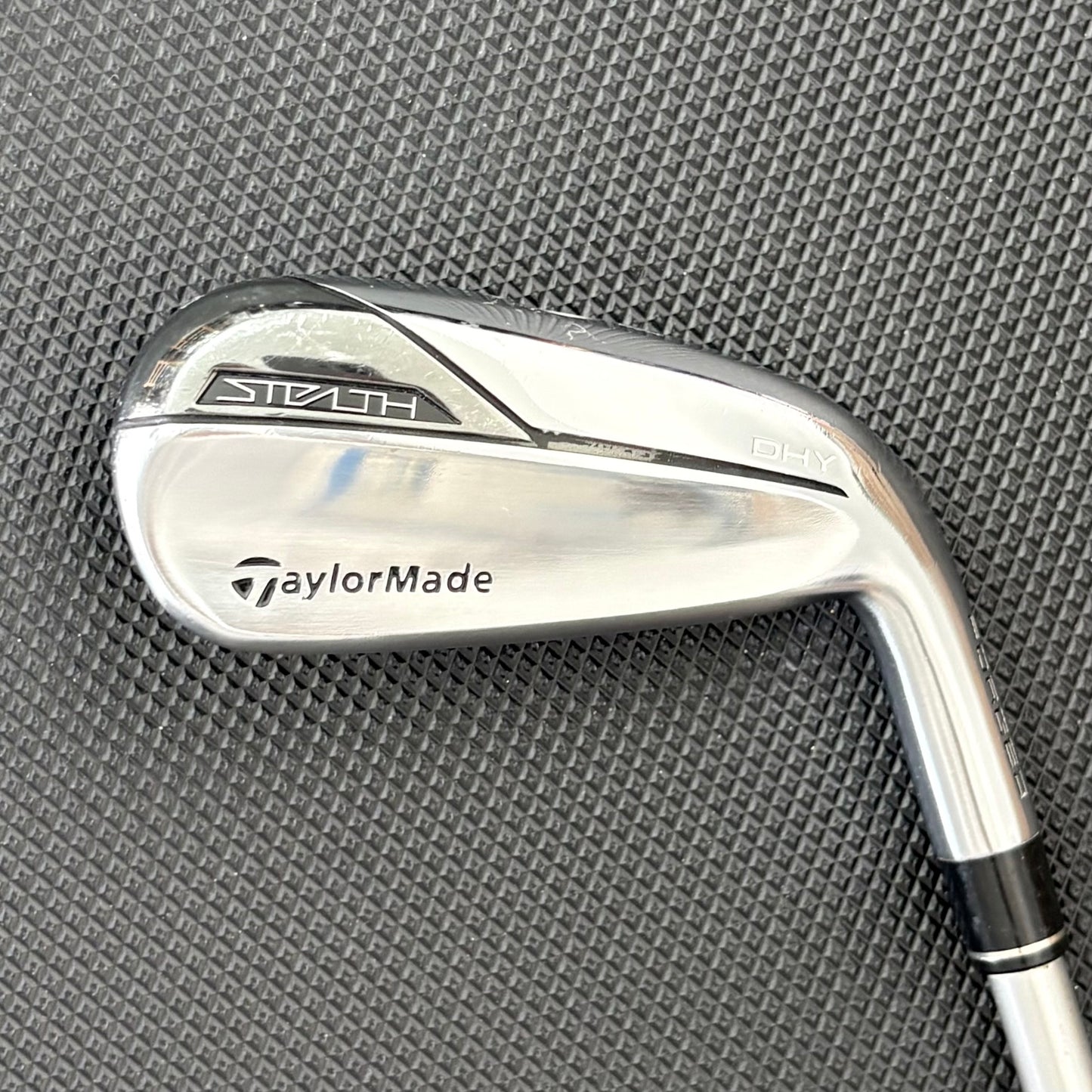 TAYLORMADE STEALTH DHY 4 IRON (22 DEGREE)