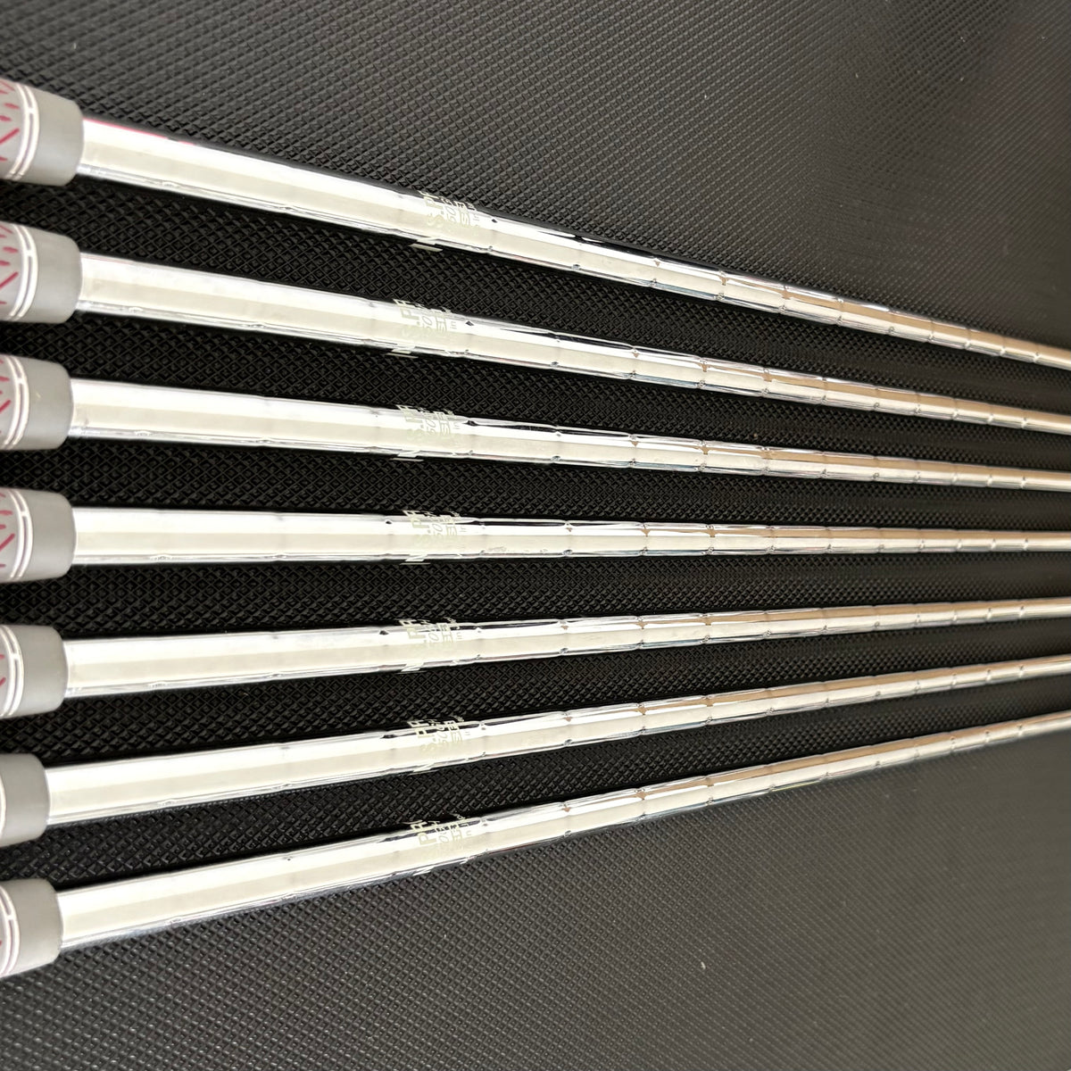 CALLAWAY APEX PRO 2024 IRON SET