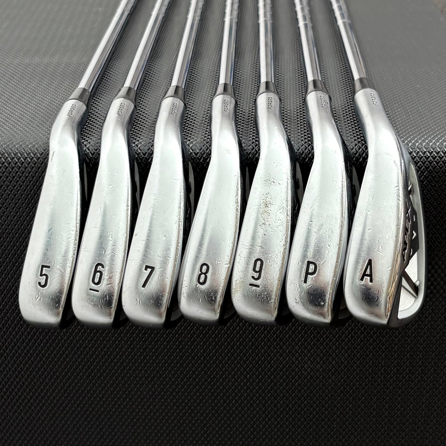 CALLAWAY APEX 2021 IRON SET