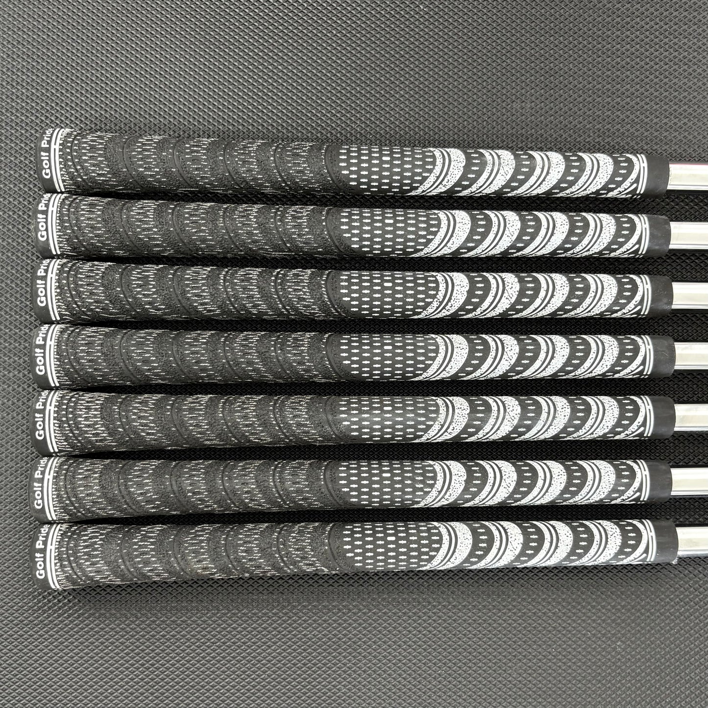 TAYLORMADE P770 2024 IRON SET