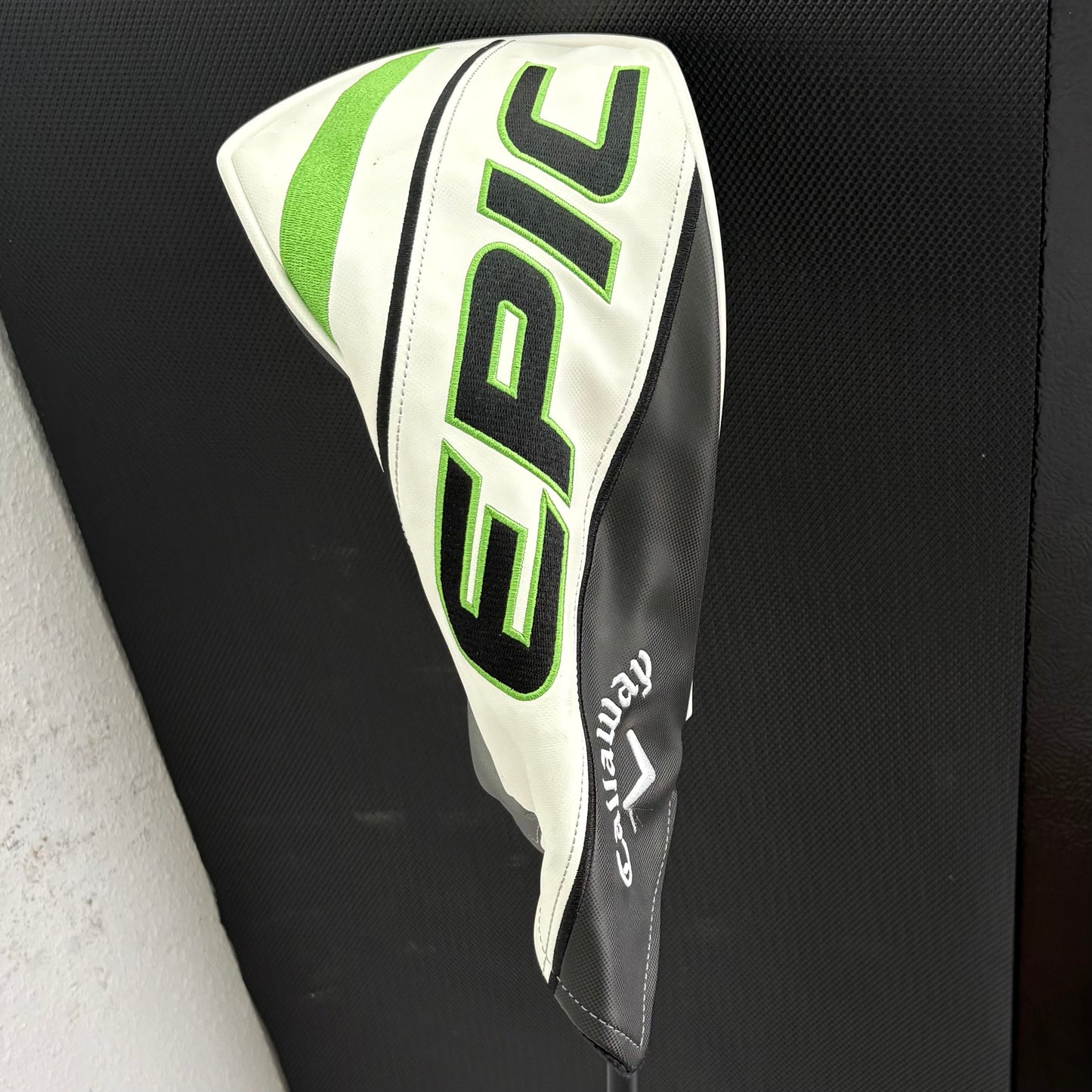 CALLAWAY TOUR ISSUE EPIC SPEED TRIPLE DIAMOND DRIVER (8.5 DEGREE) + HEADCOVER