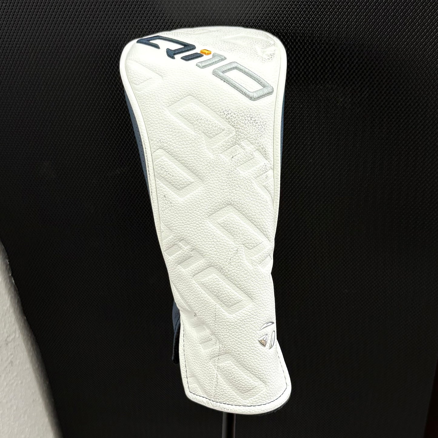 TAYLORMADE QI10 3 WOOD (15 DEGREE) + HEADCOVER
