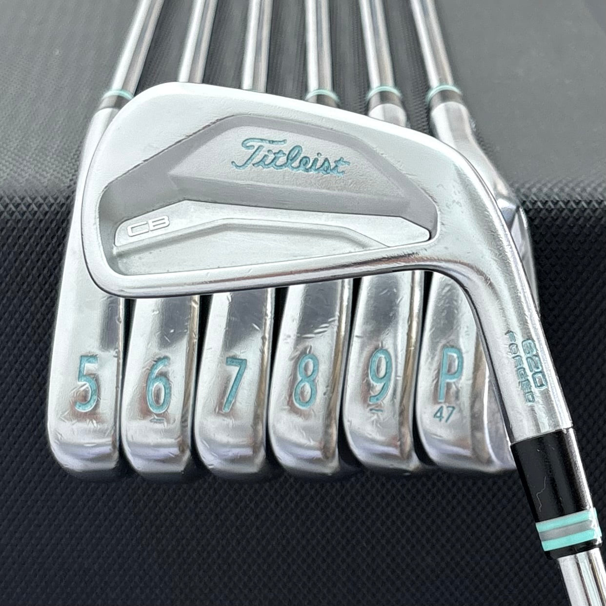 TITLEIST 620 CB IRON SET
