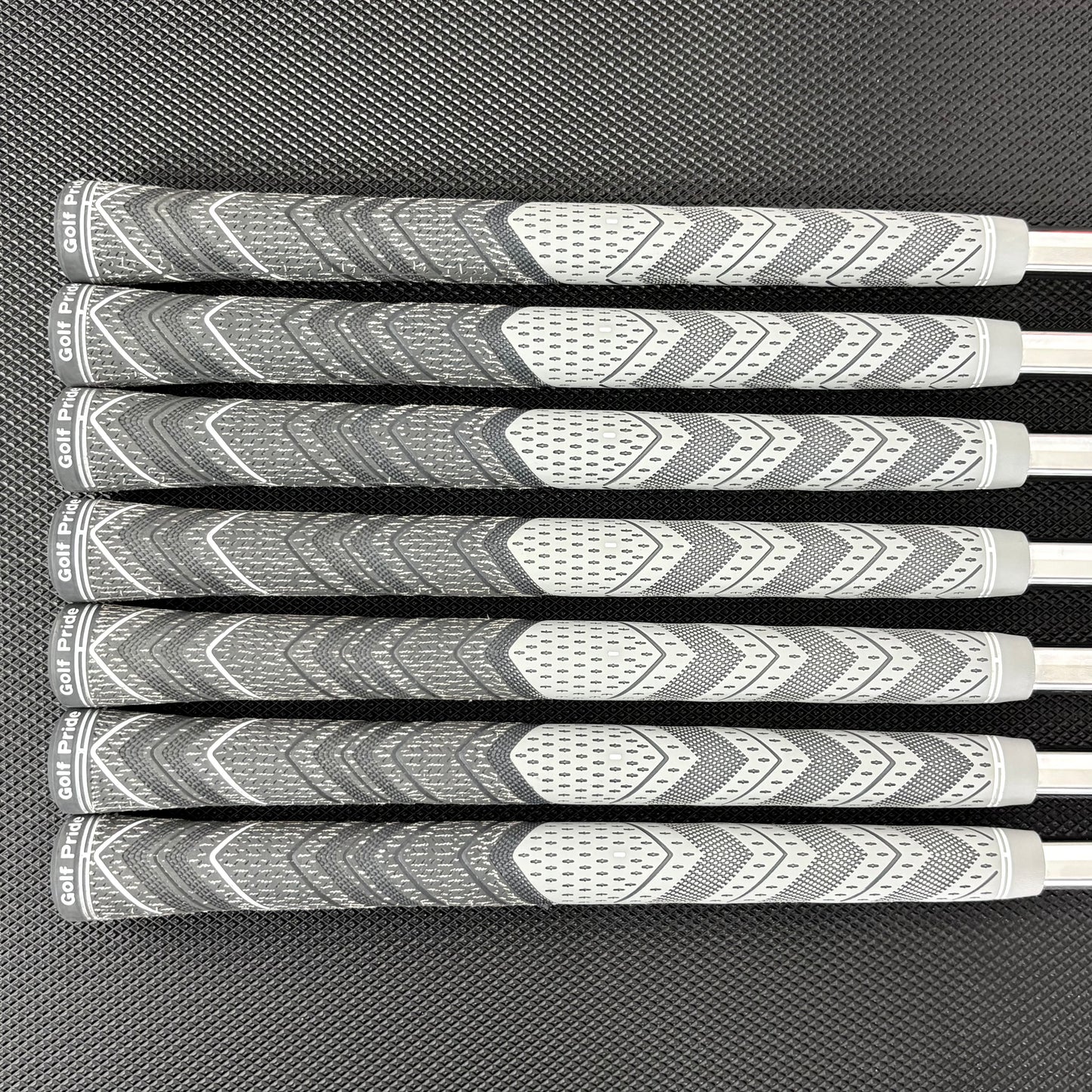 CALLAWAY ELYTE X IRON SET
