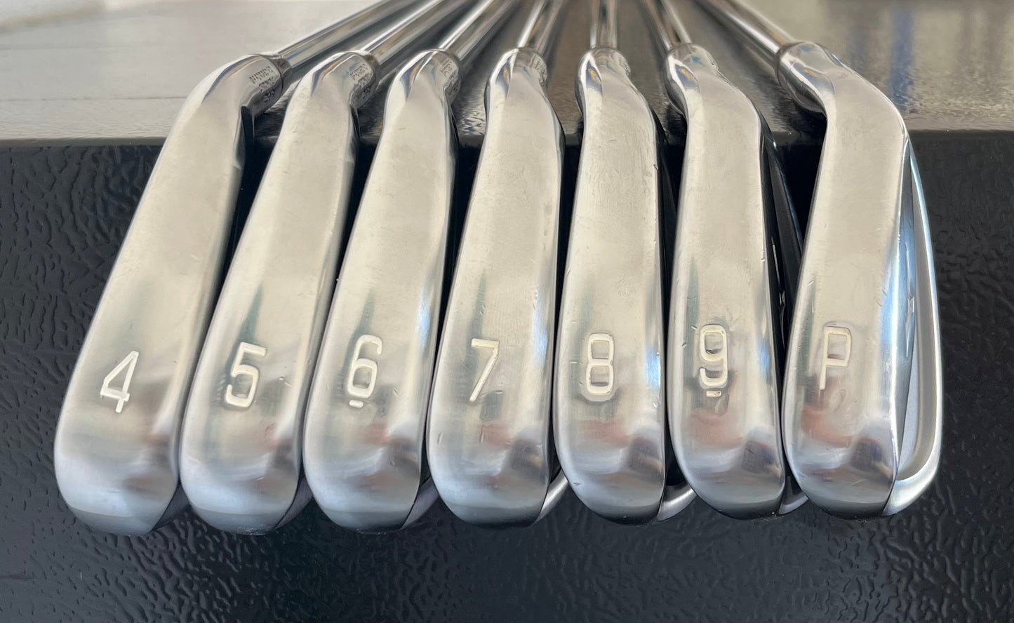 MIZUNO PRO 243 IRON SET