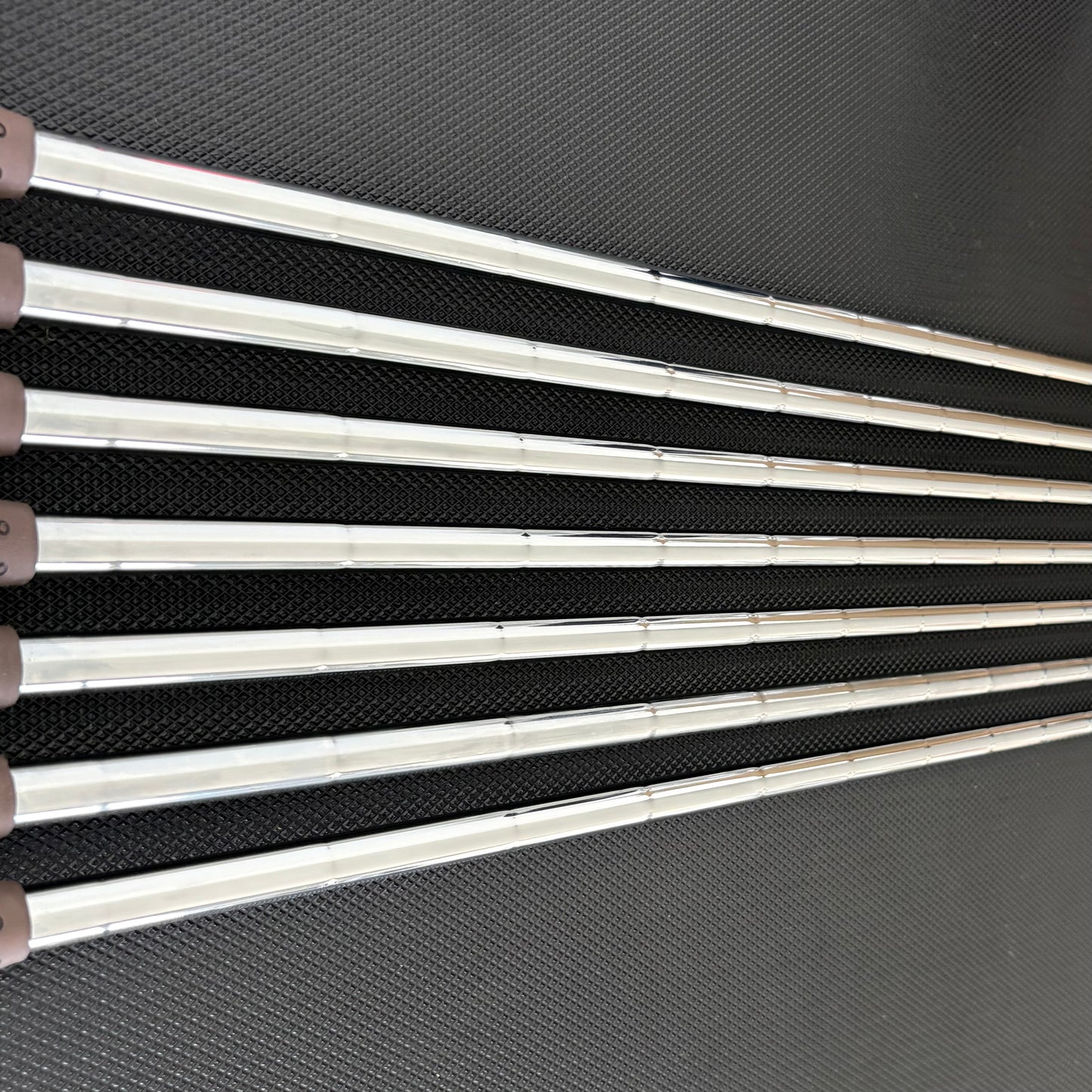 SUB 70 659 MB FORGED RAW IRON SET