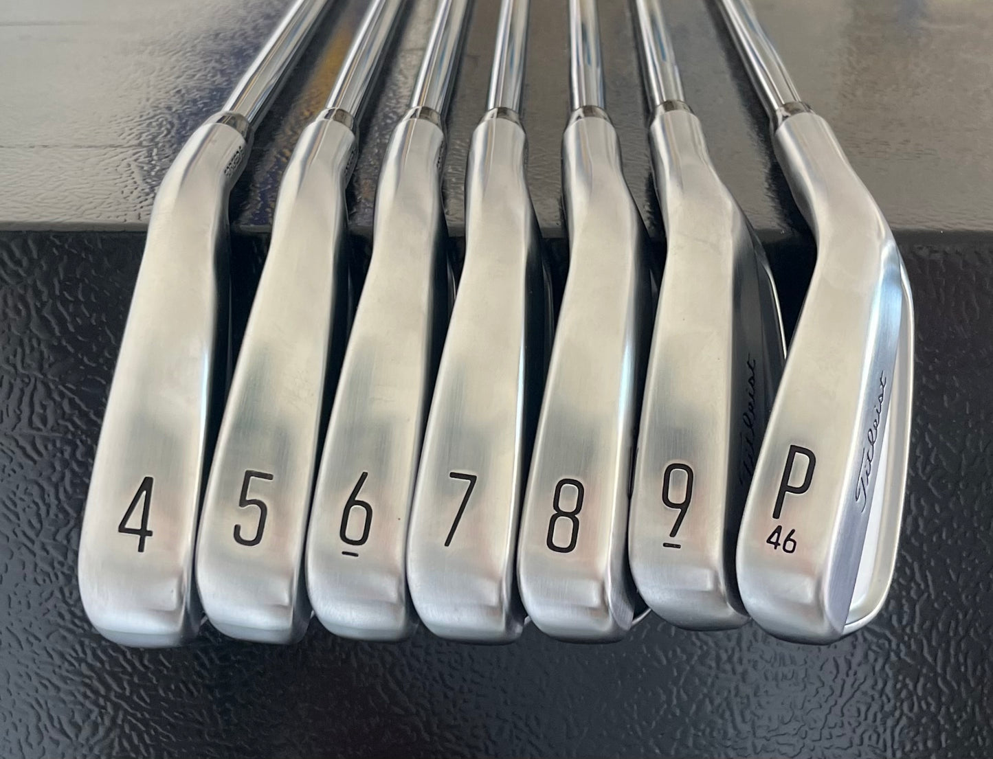 TITLEIST T100 2024 IRON SET