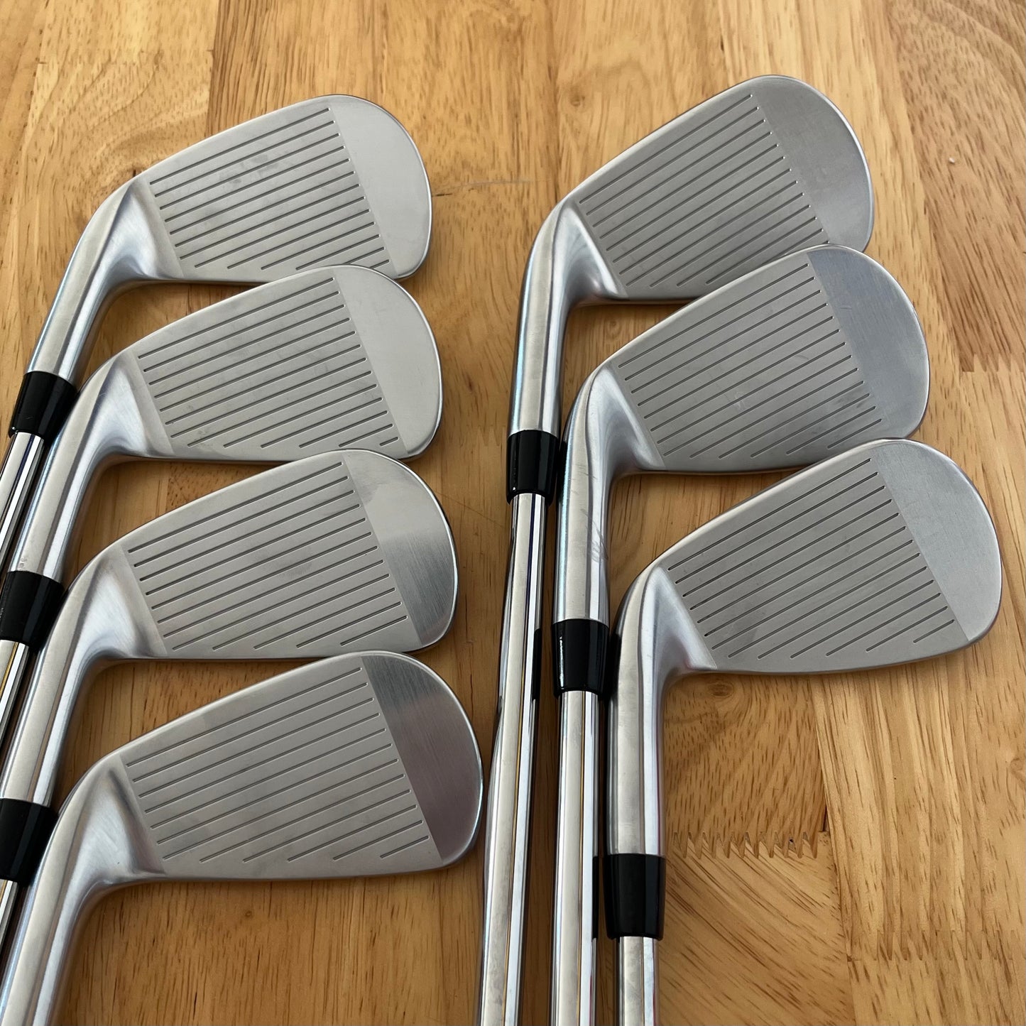 TITLEIST T100 2024 IRON SET