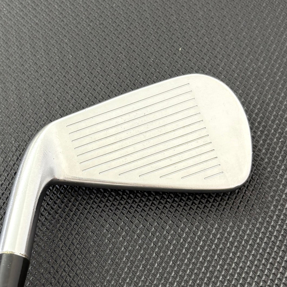 TAYLORMADE P790 2017 4 IRON