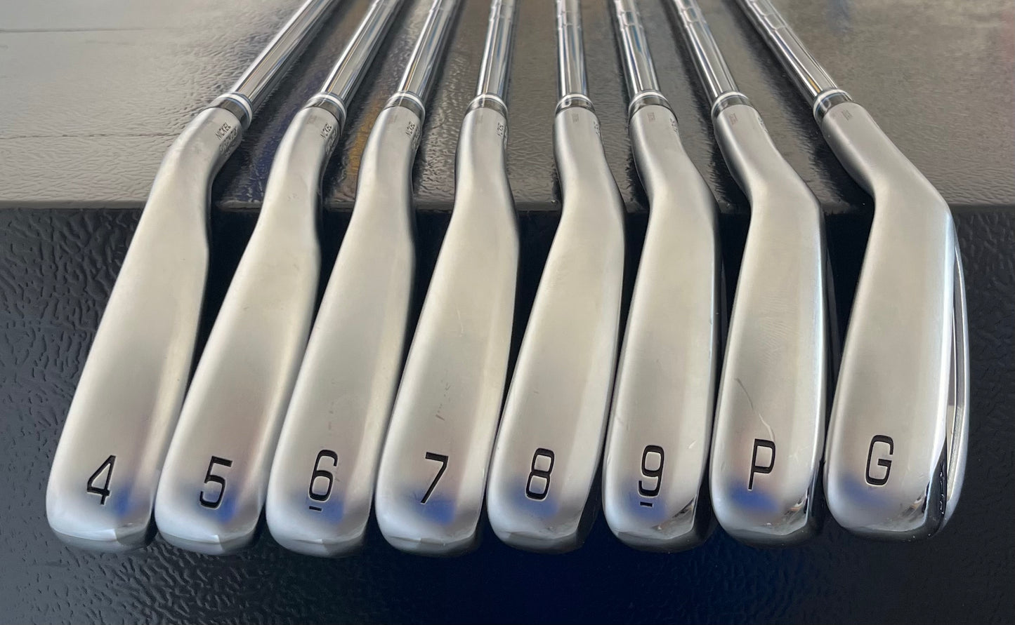 MIZUNO JPX 925 HOT METAL PRO IRON SET