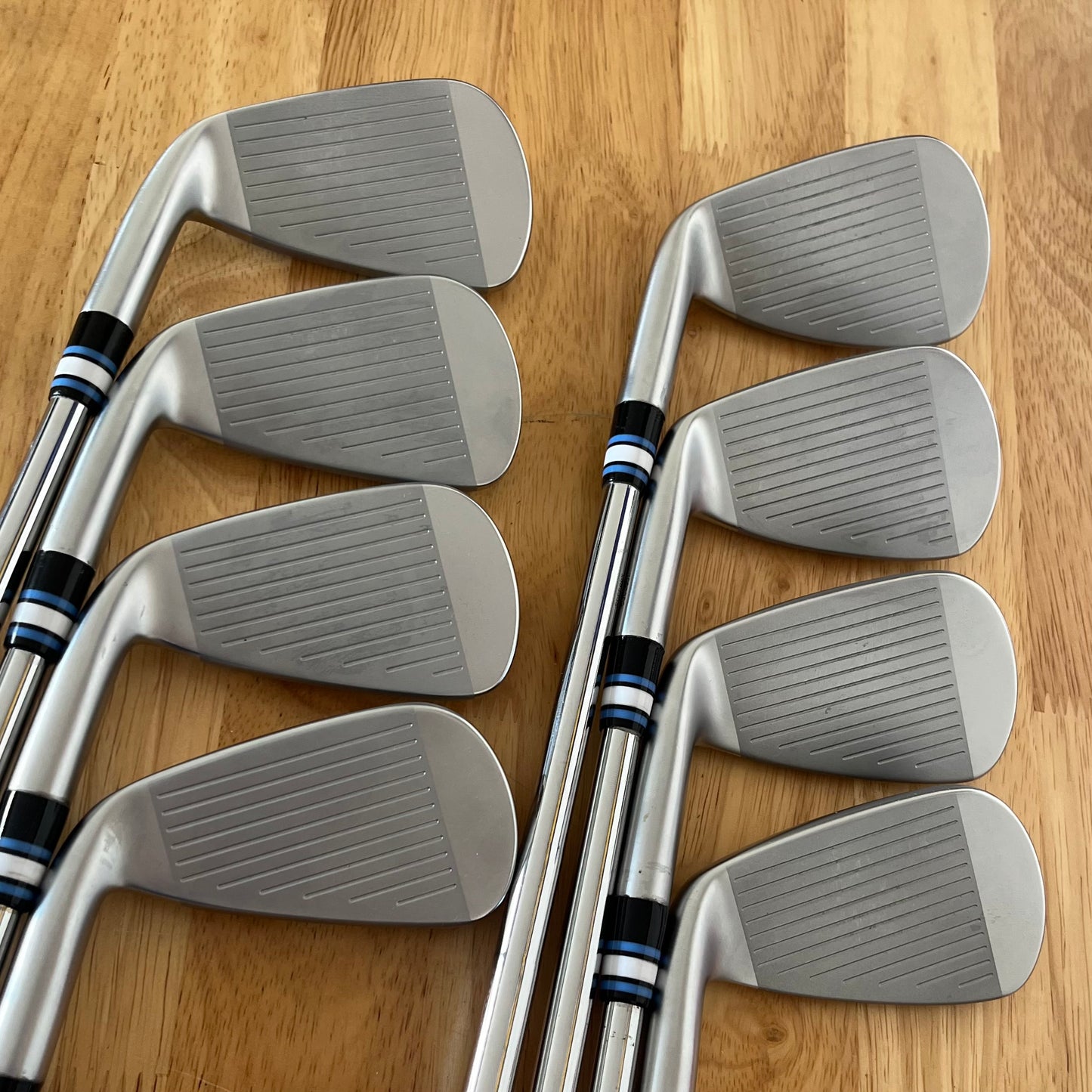 MIZUNO JPX 925 HOT METAL PRO IRON SET