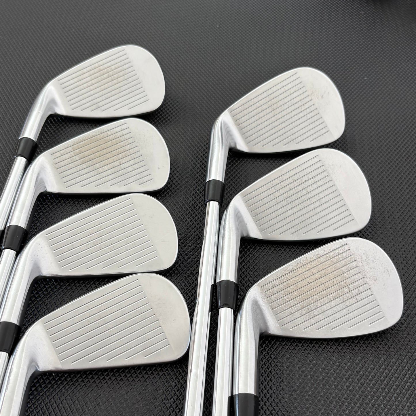 TITLEIST T200 2023 IRON SET