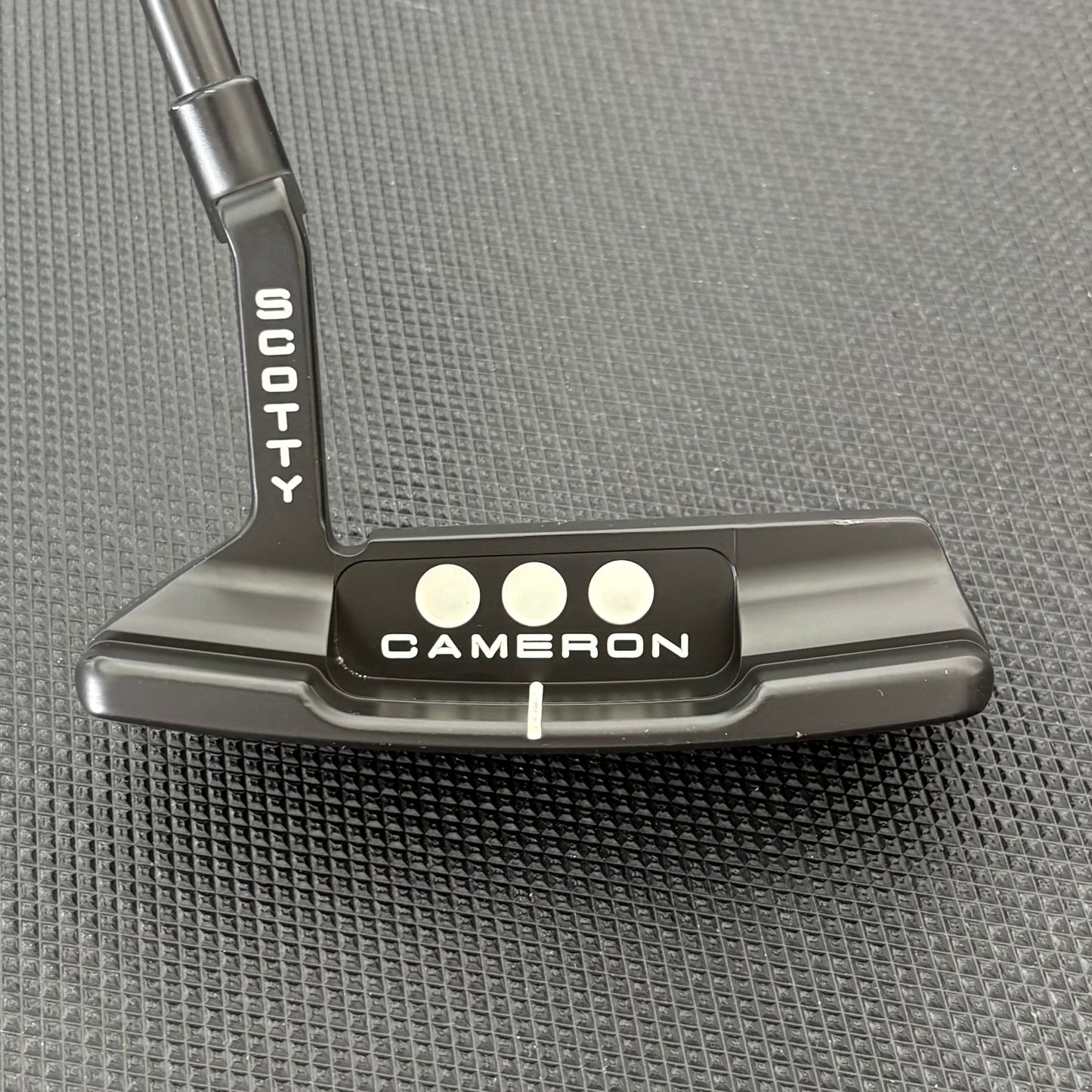 SCOTTY CAMERON STUDIO SELECT NEWPORT 2 CUSTOM PUTTER (33”)