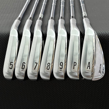 SRIXON ZXI7 IRON SET