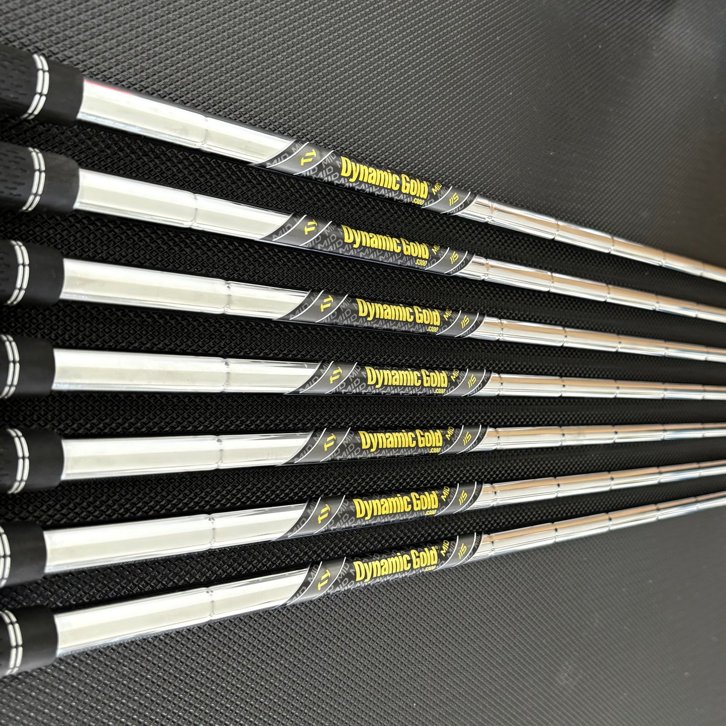 SRIXON ZXI7 IRON SET