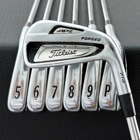 TITLEIST 714 AP2 IRON SET