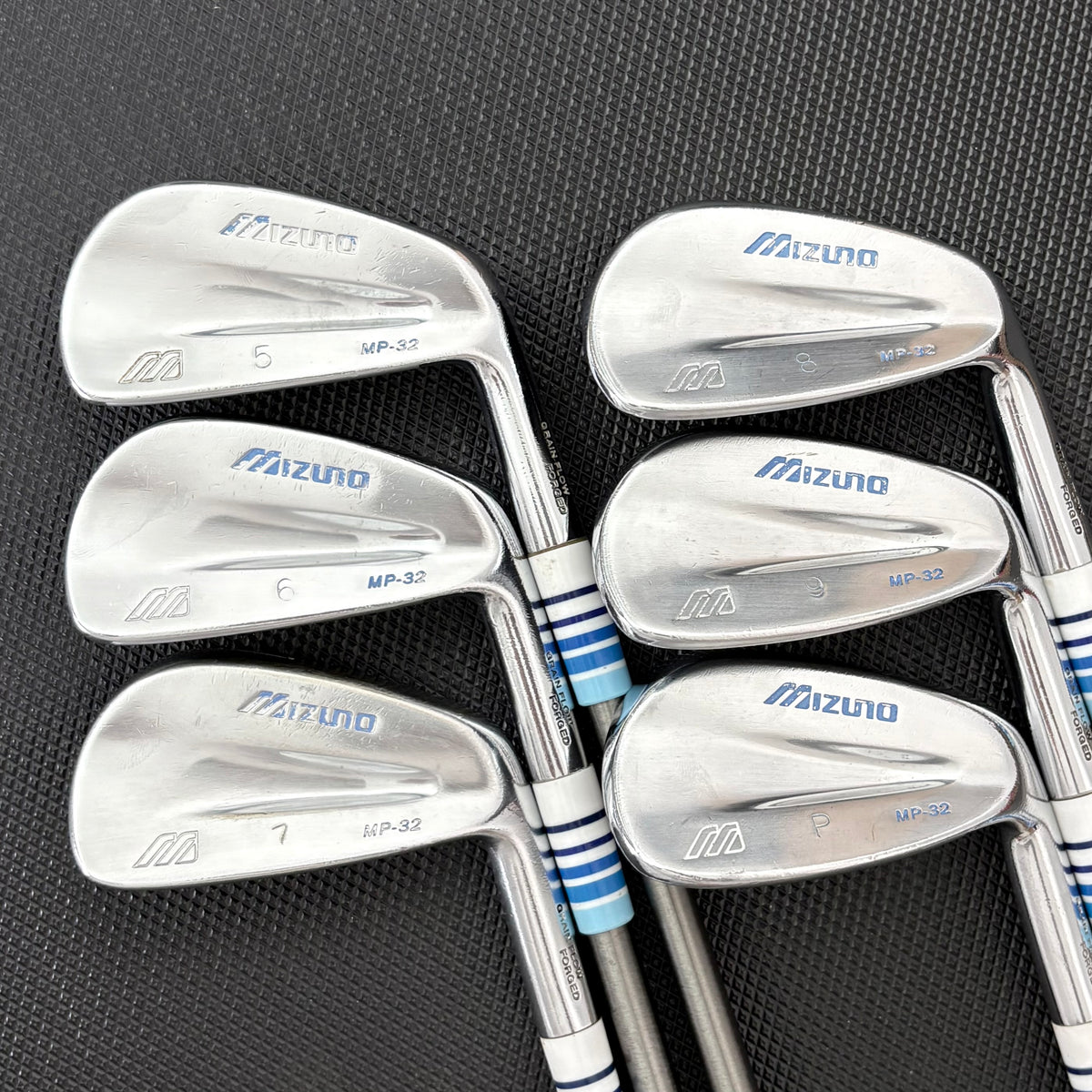 MIZUNO MP-32 IRON SET