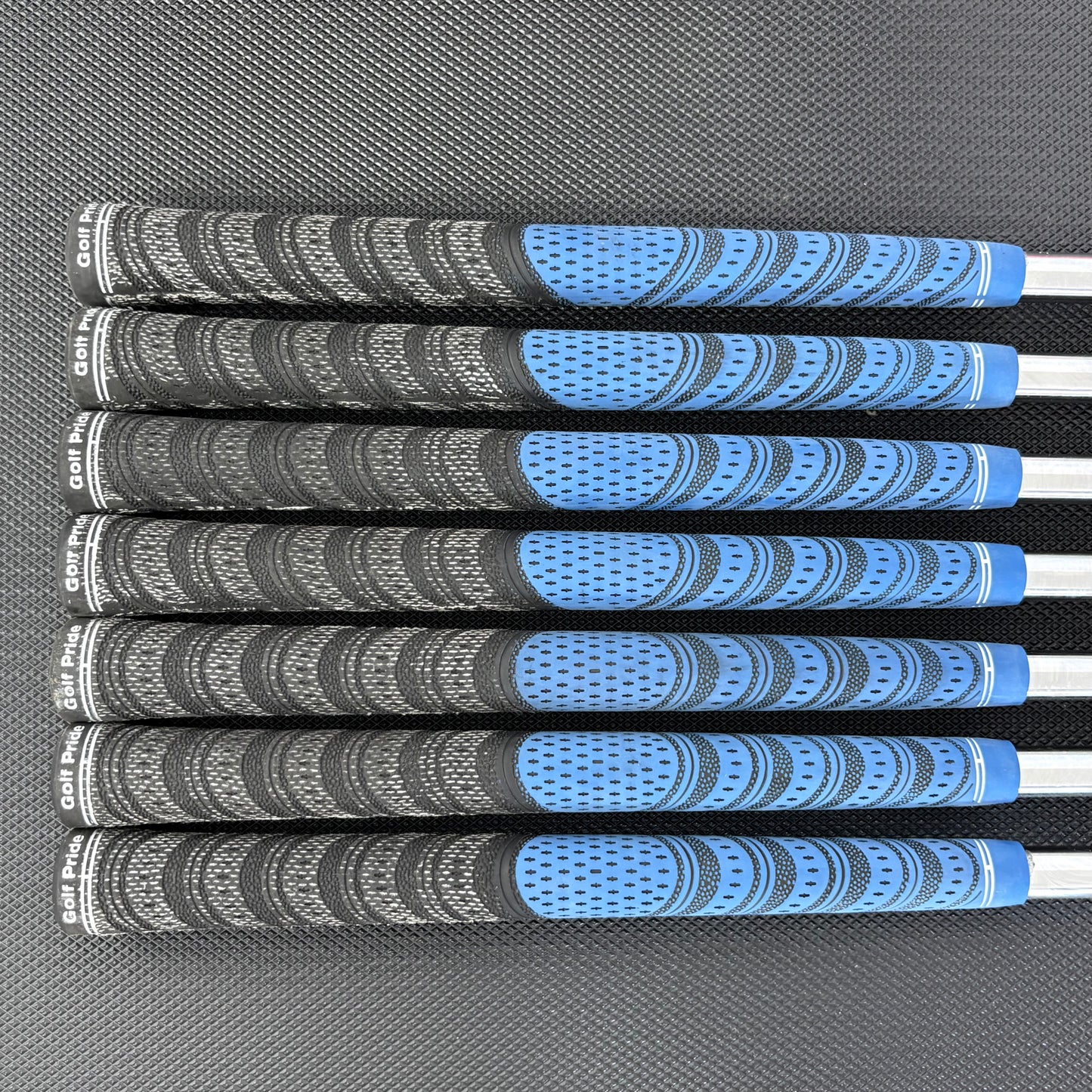 CALLAWAY APEX CF16 IRON SET