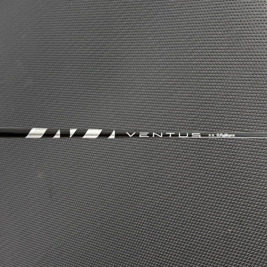 FUJIKURA VENTUS BLACK VELOCORE 5 X-STIFF DRIVER SHAFT + TAYLORMADE TIP (44")